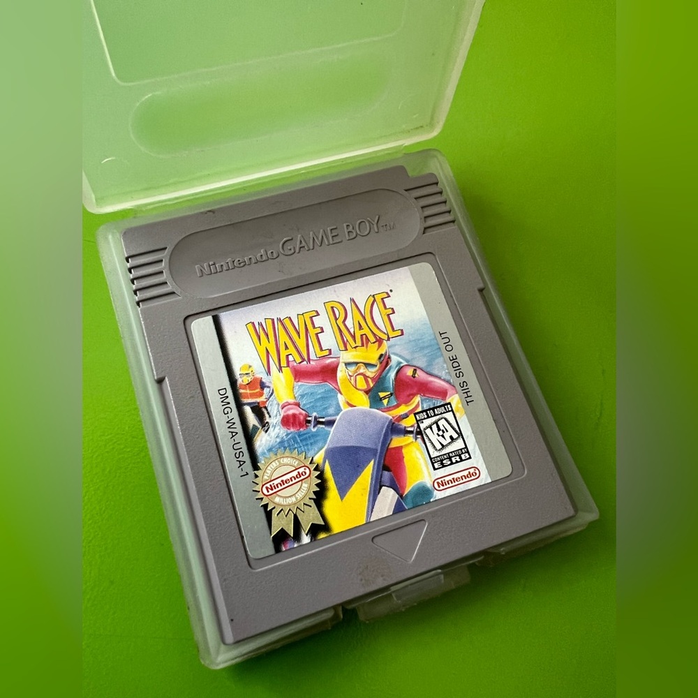 Vintage Nintendo GameBoy Wave Race Video Game JAPAN PATENT PENDING